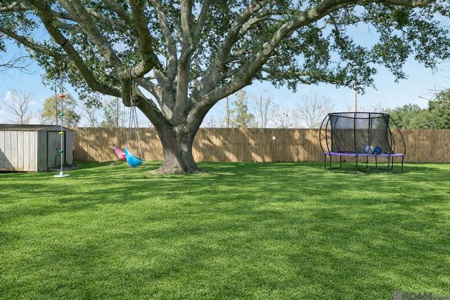 2113 Alice St, Zachary, LA 70791