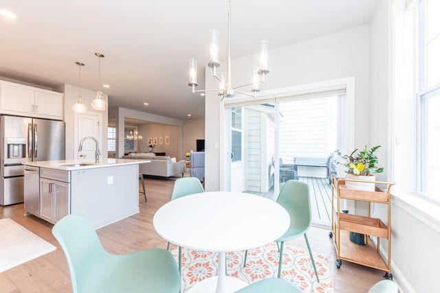 3370 Roseford Boulevard, Ann Arbor, MI 48105