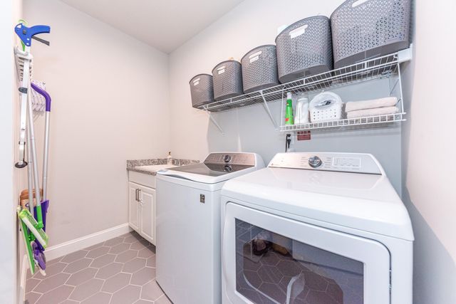 3370 Roseford Boulevard, Ann Arbor, MI 48105