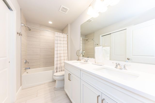 3370 Roseford Boulevard, Ann Arbor, MI 48105