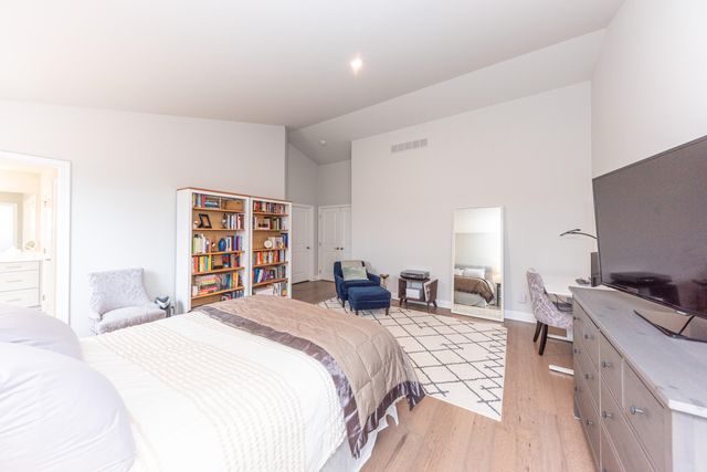 3370 Roseford Boulevard, Ann Arbor, MI 48105