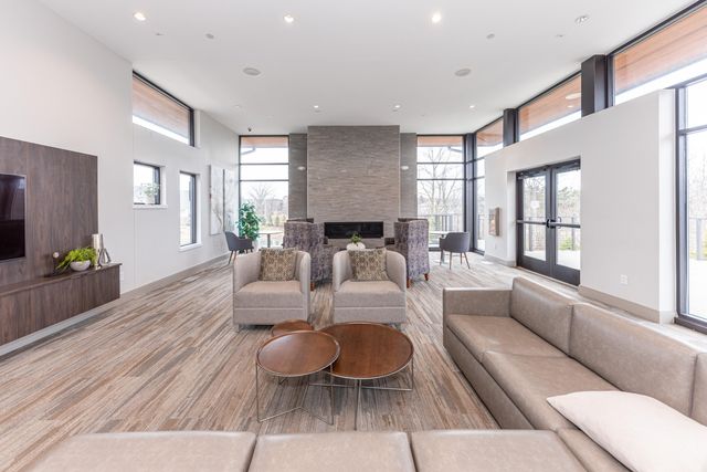 3370 Roseford Boulevard, Ann Arbor, MI 48105