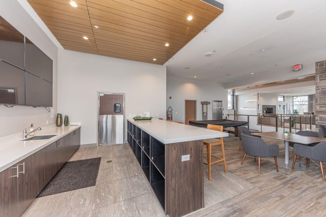 3370 Roseford Boulevard, Ann Arbor, MI 48105