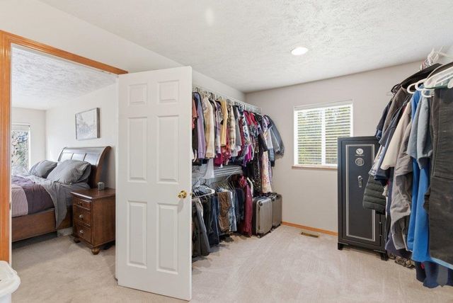 4810 S Stark Ln, Spokane Valley, WA 99206