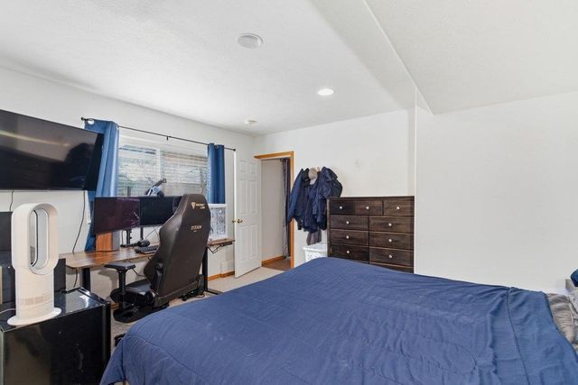 4810 S Stark Ln, Spokane Valley, WA 99206