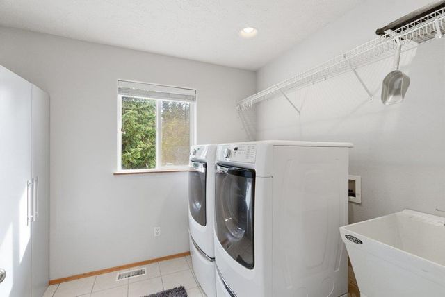 4810 S Stark Ln, Spokane Valley, WA 99206