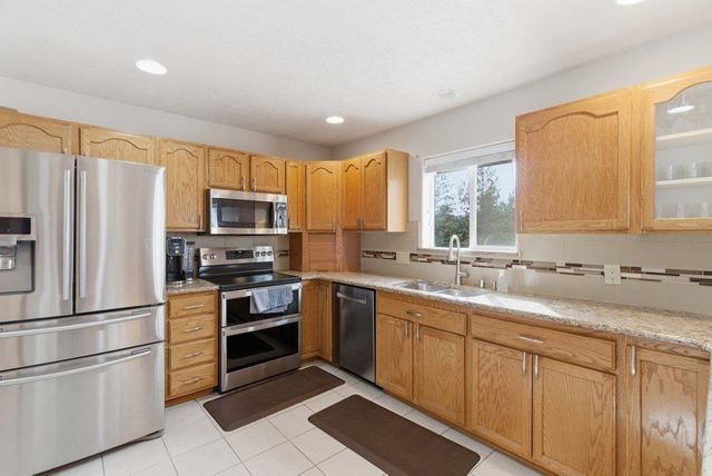 4810 S Stark Ln, Spokane Valley, WA 99206