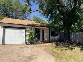 9523 Brewster Street, Dallas, TX 75227