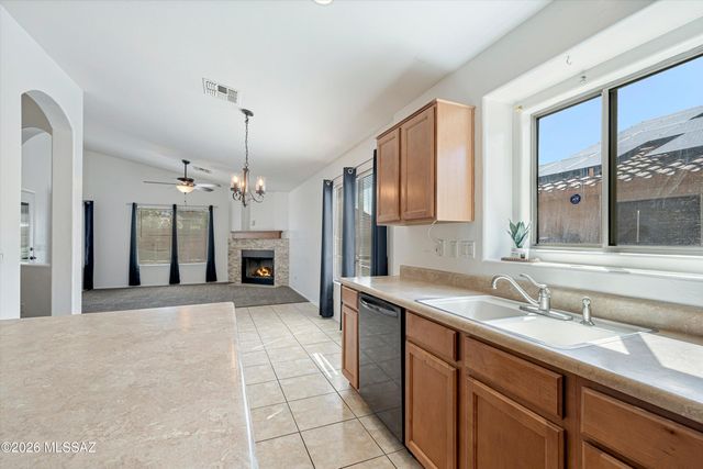 12972 E Douglas Camp Spring Drive, Vail, AZ 85641