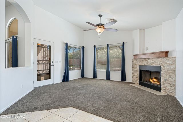 12972 E Douglas Camp Spring Drive, Vail, AZ 85641