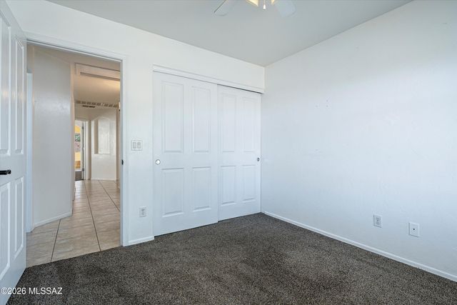 12972 E Douglas Camp Spring Drive, Vail, AZ 85641