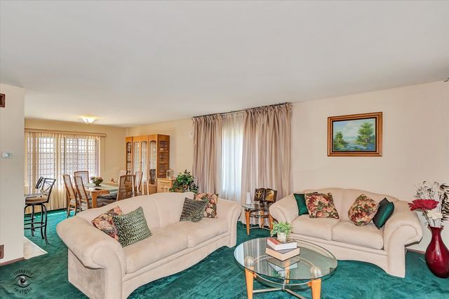 3257 Magnolia Drive, Markham, IL 60428