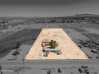 160 Indian Head Road, Tornillo, TX 79853