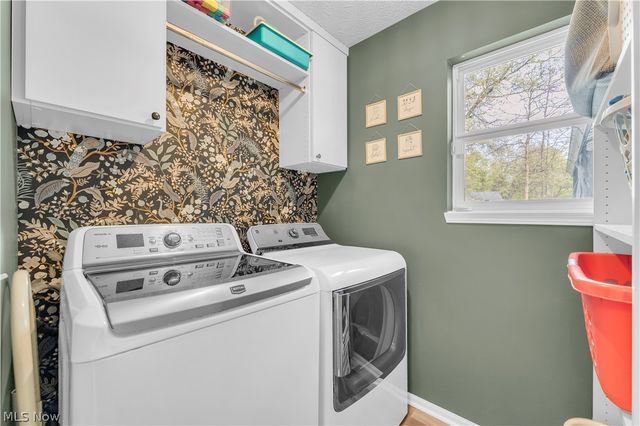 9026 Huxley Lane, Olmsted Twp, OH 44138