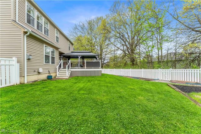 9026 Huxley Lane, Olmsted Twp, OH 44138