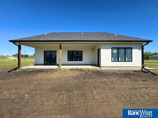 4131 Carnation Drive, Lincoln, NE 68516