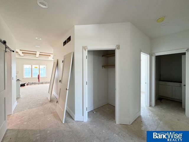 4131 Carnation Drive, Lincoln, NE 68516