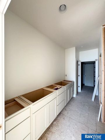 4131 Carnation Drive, Lincoln, NE 68516