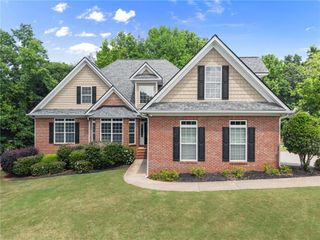 6643 Windvane Point, Clermont, GA 30527