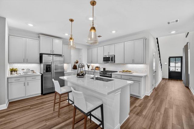 110 Olympia BND, Dripping Springs, TX 78620