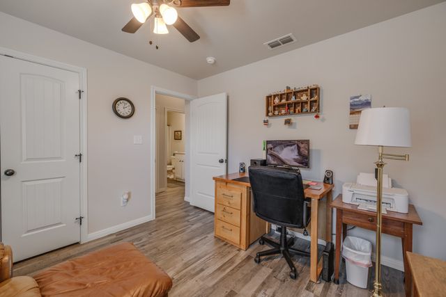 213 Evening Shade Lane, Abilene, TX 79602