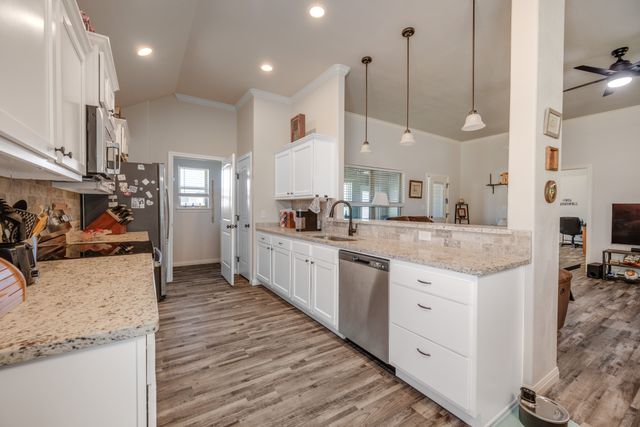 213 Evening Shade Lane, Abilene, TX 79602