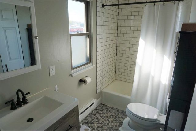 2 Cypress Rd 205, Boston, MA 02135