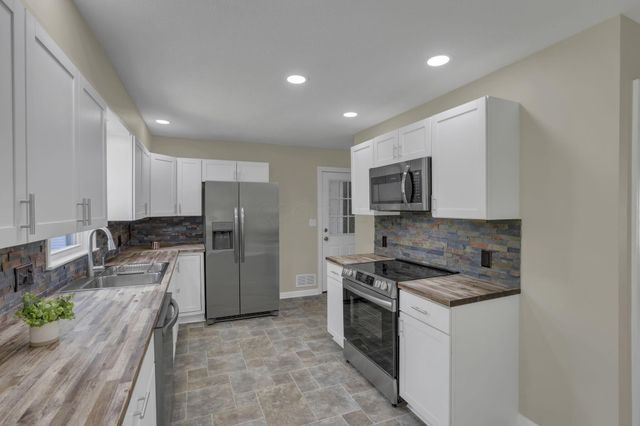 830 Walker Street, Newark, OH 43055