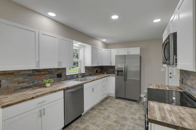 830 Walker Street, Newark, OH 43055