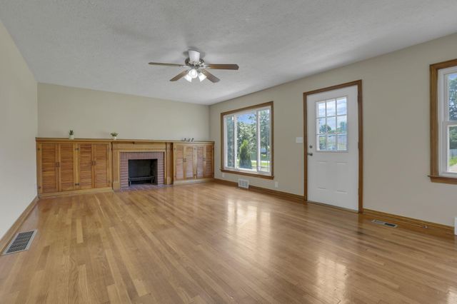 830 Walker Street, Newark, OH 43055