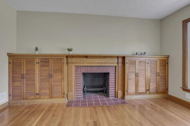 830 Walker Street, Newark, OH 43055