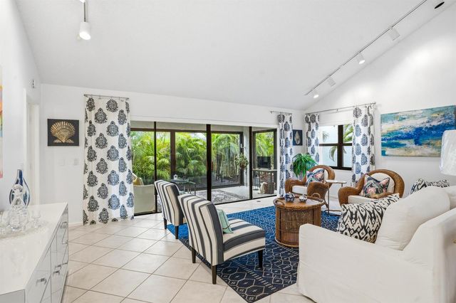 11810 Kiva Drive, Boynton Beach, FL 33437