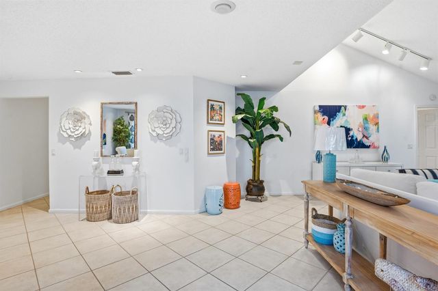 11810 Kiva Drive, Boynton Beach, FL 33437
