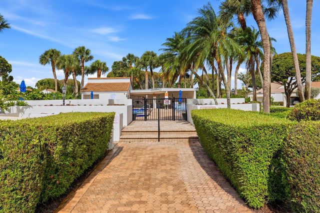 11810 Kiva Drive, Boynton Beach, FL 33437