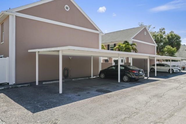 301 S BUNGALOW PARK AVENUE C, Tampa, FL 33609