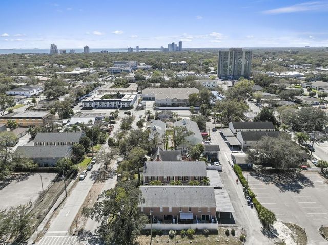 301 S BUNGALOW PARK AVENUE C, Tampa, FL 33609