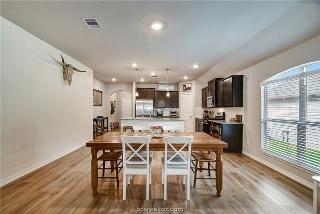 1011 Davy Street, Brenham, TX 77833