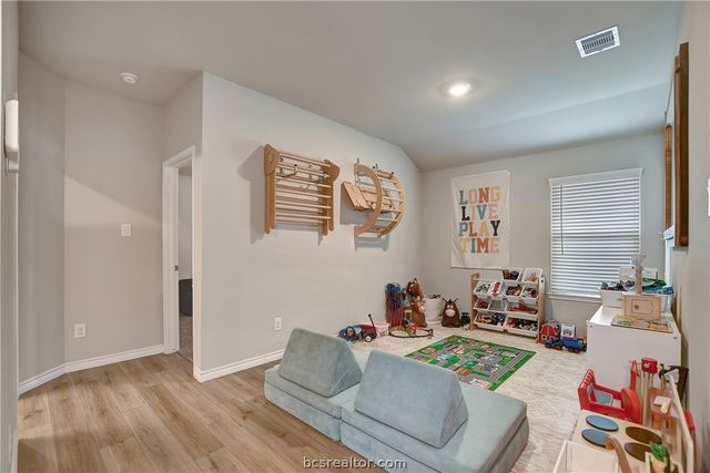 1011 Davy Street, Brenham, TX 77833