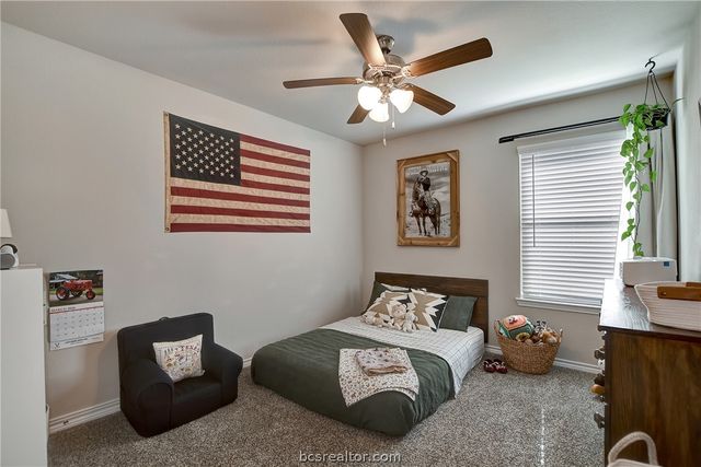 1011 Davy Street, Brenham, TX 77833