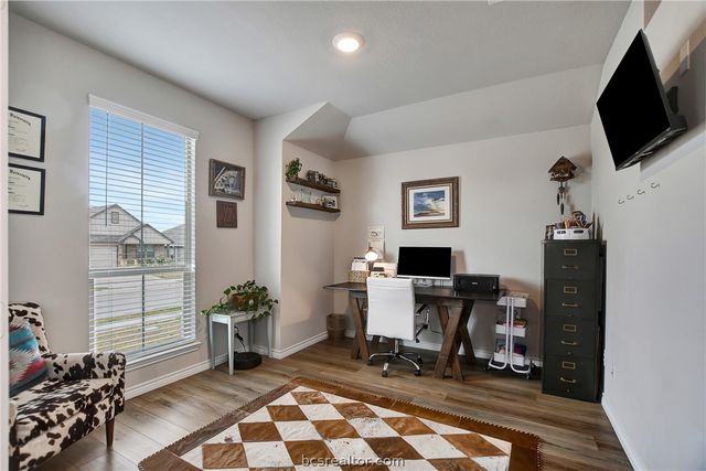 1011 Davy Street, Brenham, TX 77833