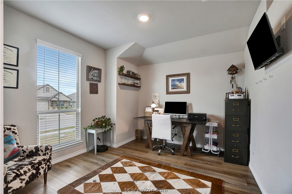 1011 Davy Street, Brenham, TX 77833 — photo 5