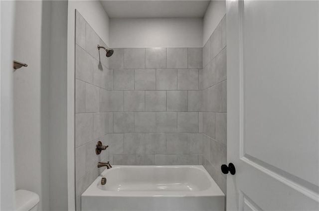 4606 Molder Drive, Buford, GA 30518