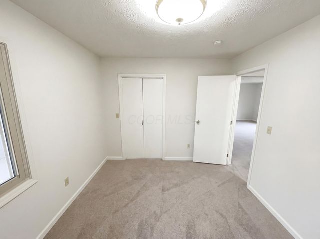 6296 Moundview Place, Grove City, OH 43123