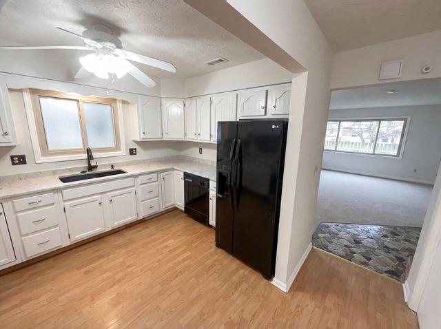 6296 Moundview Place, Grove City, OH 43123