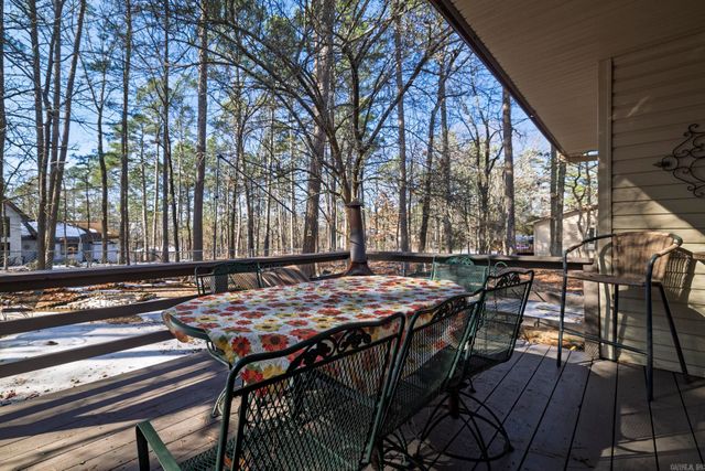 11 Jumilla Lane, Hot Springs Village, AR 71909