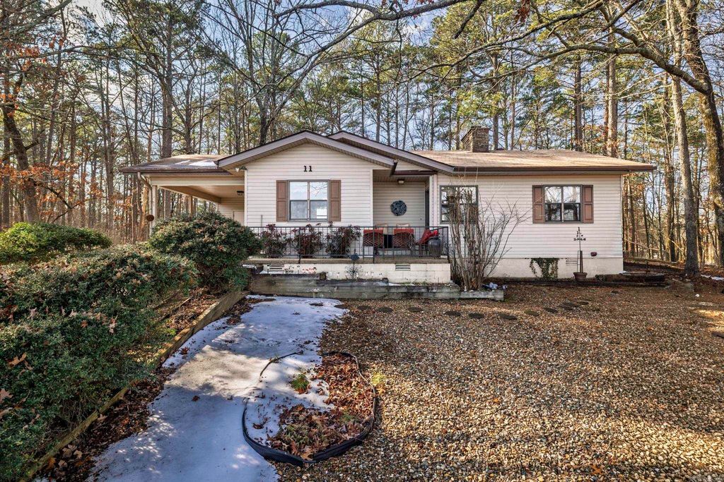 11 Jumilla Lane, Hot Springs Village, AR 71909