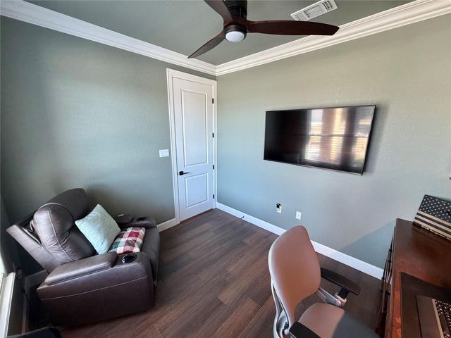 838 Oak Ridge Drive, Angleton, TX 77515