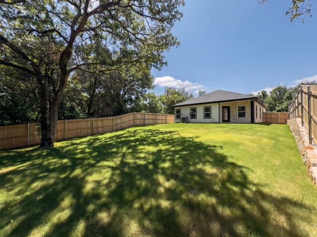 4018 Montana Trail, Granbury, TX 76048