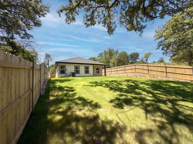 4018 Montana Trail, Granbury, TX 76048