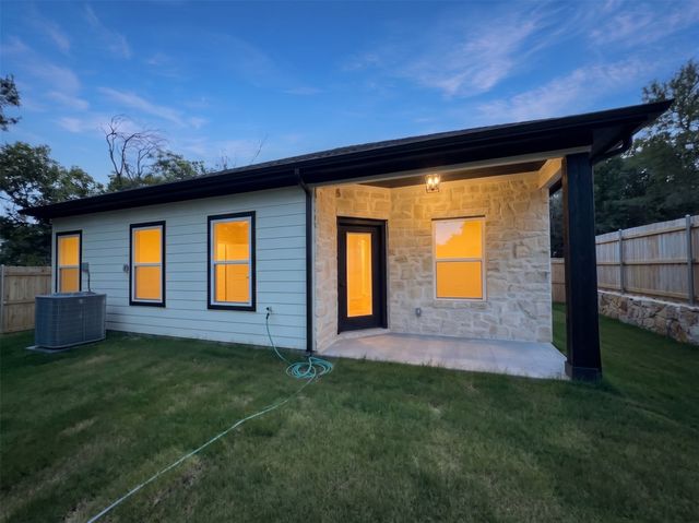 4018 Montana Trail, Granbury, TX 76048